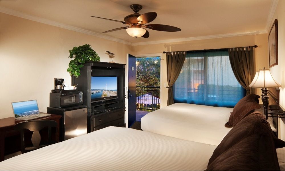 Blue Sands Inn, A Kirkwood Collection Hotel 산타 바바라 외부 사진
